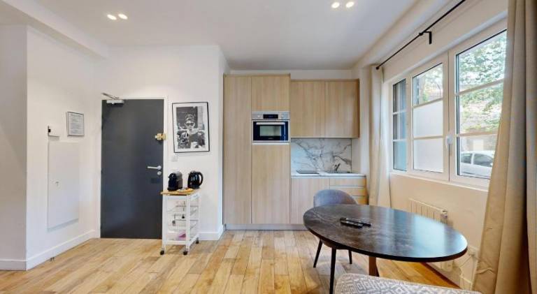Fully equipped nice apartment | Pets allowed in Montrouge