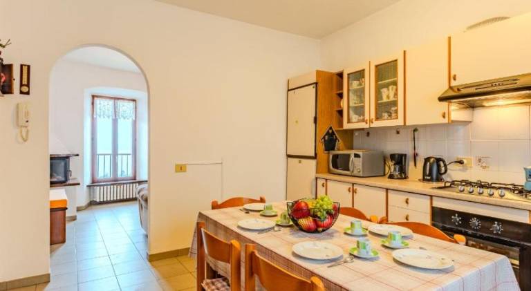 Holiday apartment with 3 rooms for 6 persons — photo 4