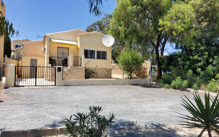 Villa with terrace, garden & BBQ | Garden view in Almeria