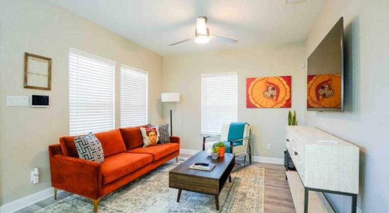Villa with terrace, garden & BBQ | Good for workation in San Antonio, TX