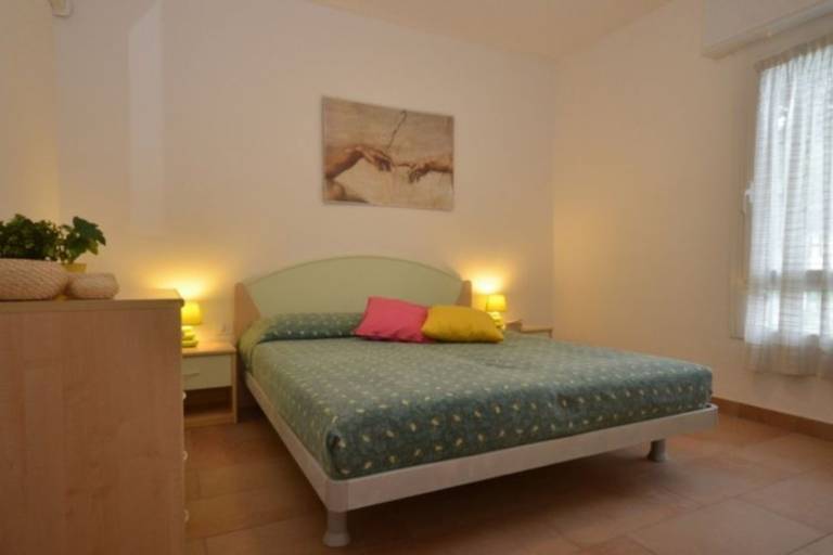 Rental apartment with garden | Garden view — photo 4