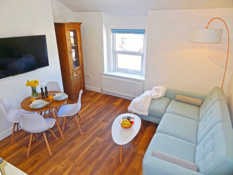 Child-friendly lovely cottage | River view | Close to the beach | Pets are welcome — photo 3