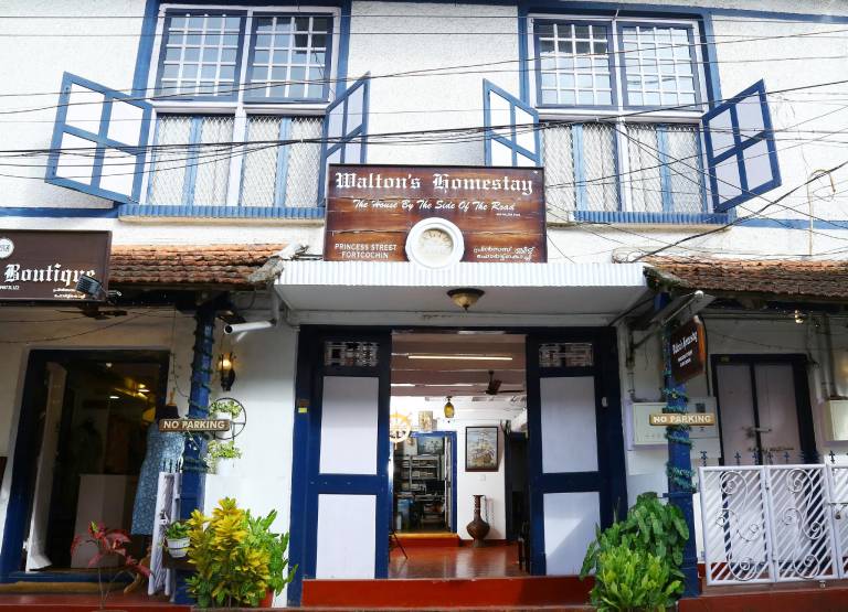 Bed and breakfast  Fort Nagar