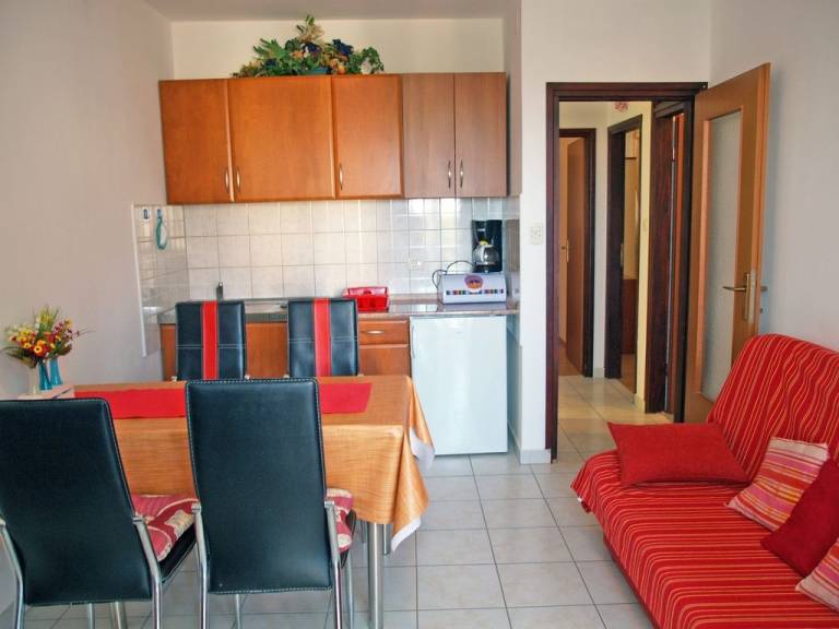 Ferienwohnung in Medulin mit Balkon, Klimaanlage, W-LAN, Waschmaschine (3488-4) — photo 3