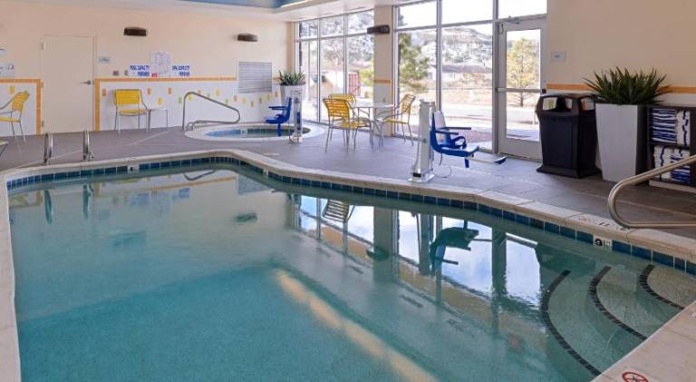 Fairfield by Marriott Inn & Suites Gallup — photo 4