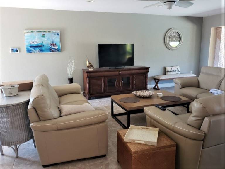 Beautiful house with terrace, BBQ & private pool | Garden view | Pets are welcome — photo 5