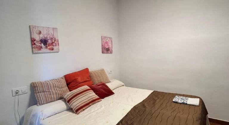 Rental apartment with terrace in Cáceres