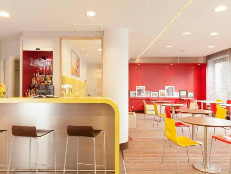 Ibis Styles Honfleur Centre Historique — photo 4