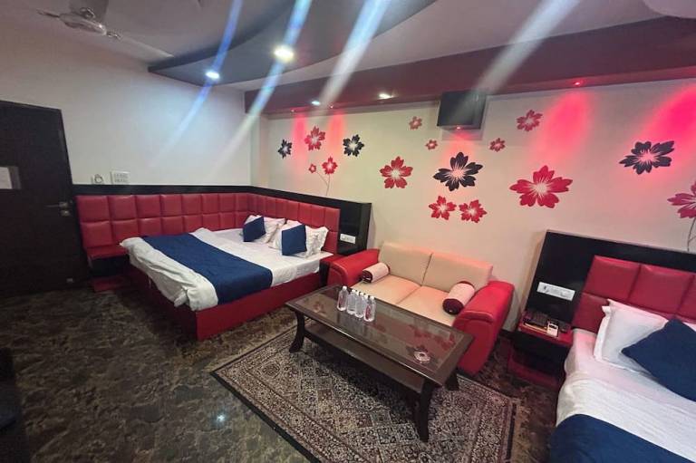 Arihant Inn