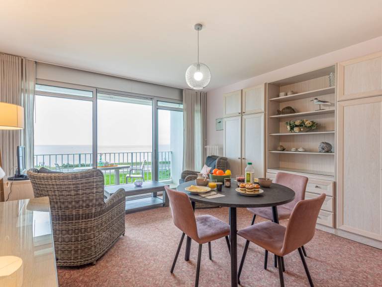 Charming rental apartment with yard | Sea view | Close to the beach | Pet-friendly — photo 5