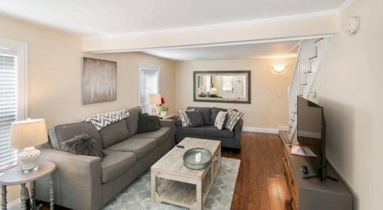 Vacation home | Suitable for remote work in Libertyville, IL