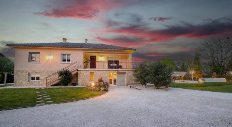 Big villa with pool | Pet-friendly — photo 3