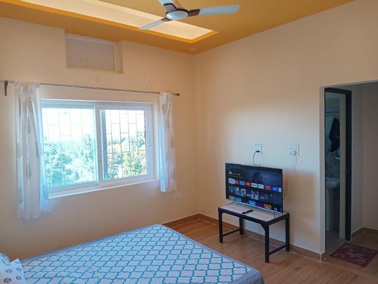 Bungalow with garden, pool & barbeque | Suitable for remote work — photo 2