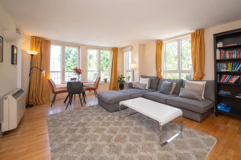 Stylish Stay Near Paddington and Little Venice