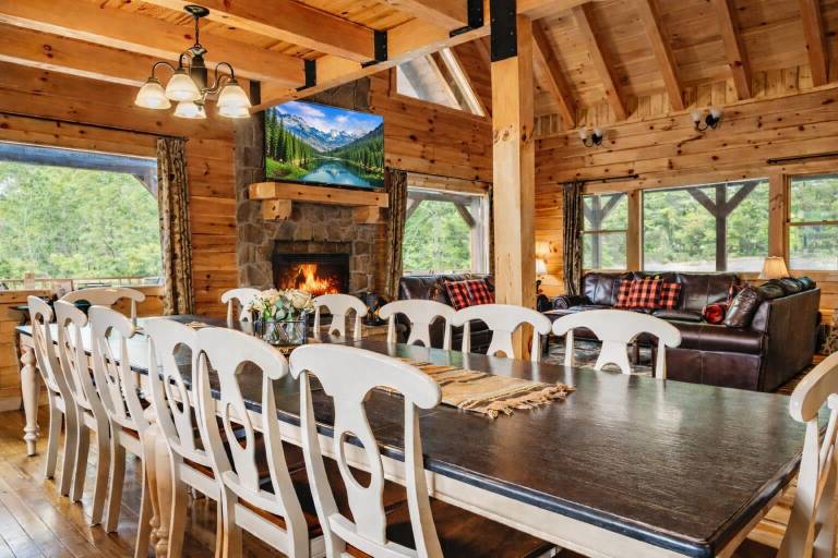 Cabin Washington Township
