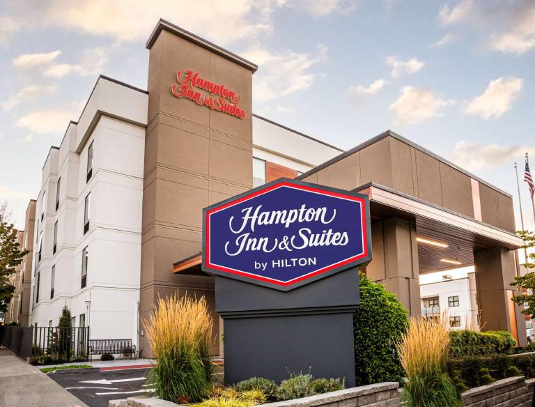 Hampton Inn & Suites Seattle-Downtown in Seattle, WA
