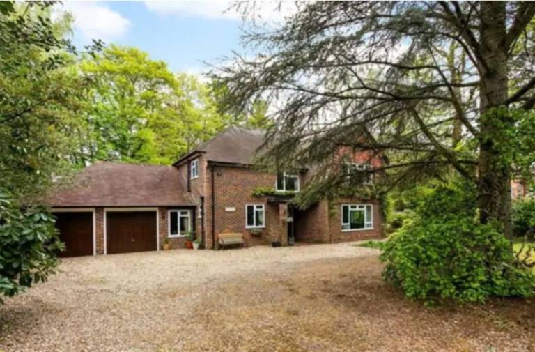 House Farnborough