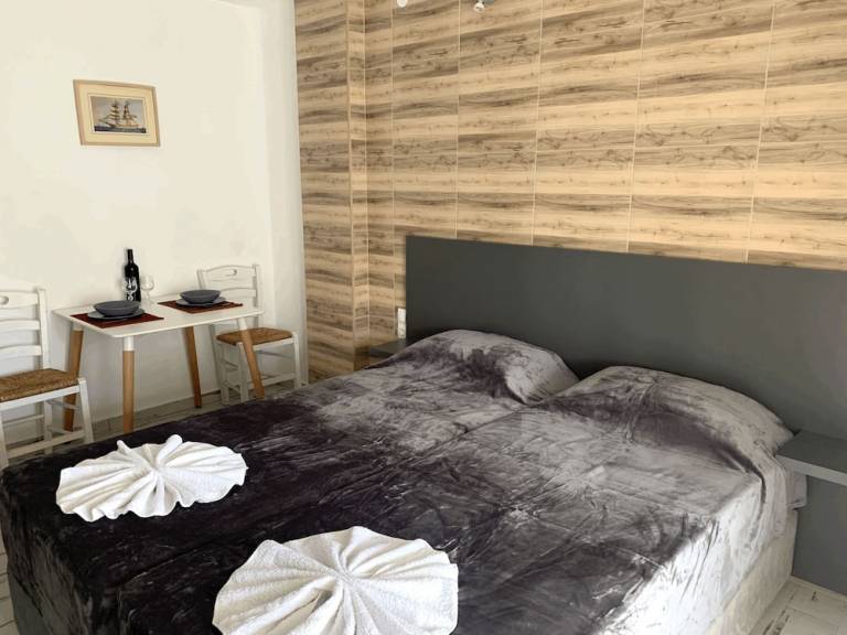 Namestitev Skiathos