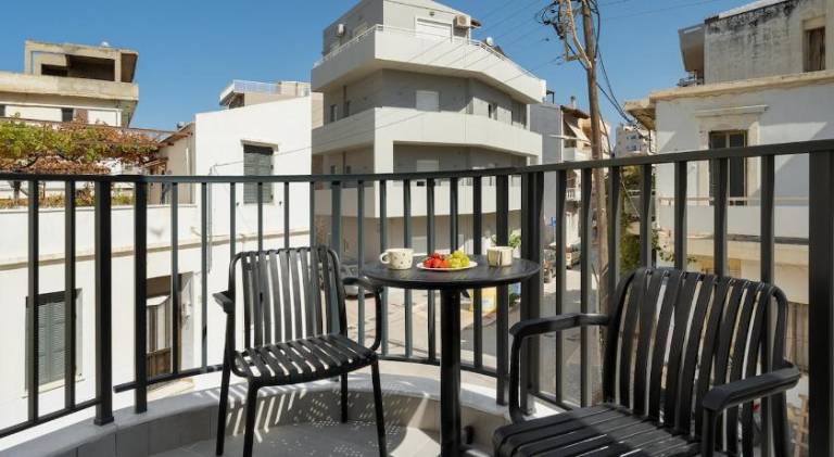 Coralie 3 bedroom apartment 40m from the beach — photo 4