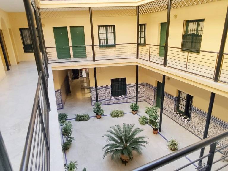 Holiday apartment | Next to Seville Cathedral | Perfect for remote work — photo 3