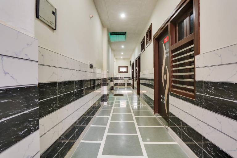 Hotel O Happy stay