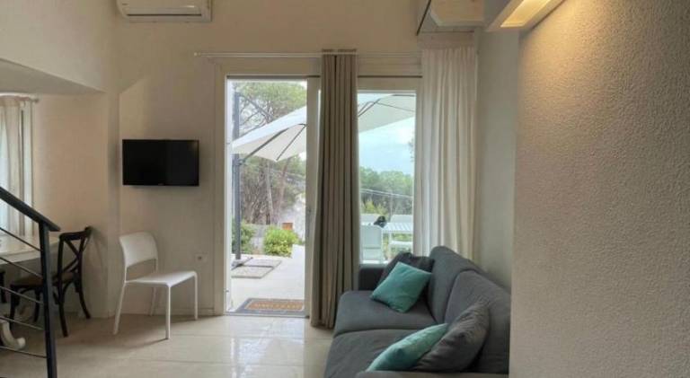Holiday apartment with 2 rooms for 5 persons — photo 2