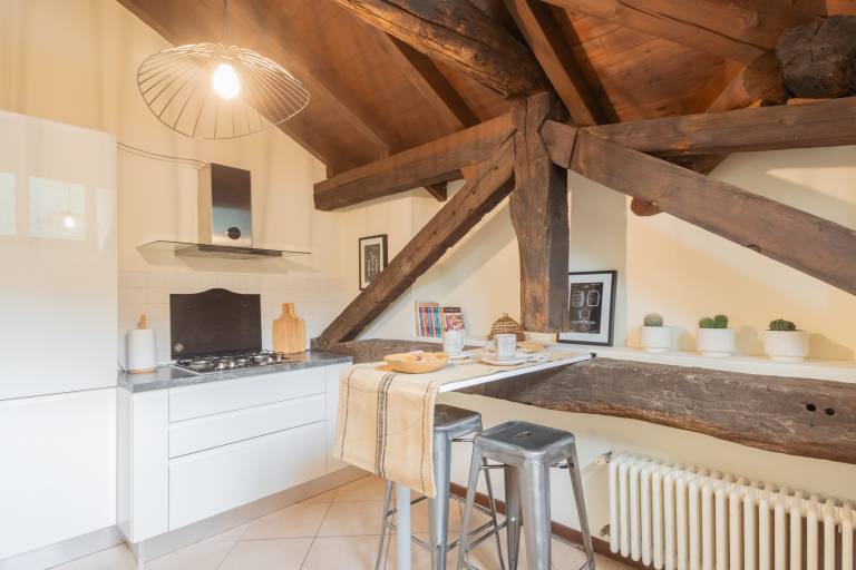 Family-oriented lovely rental apartment | Close to Como Cathedral | City view | Pets are welcome — photo 2