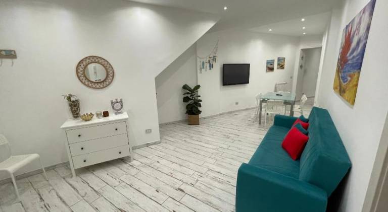 House with 2 rooms for 6 persons in Giardini Naxos