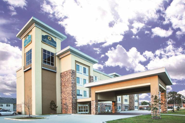 La Quinta Inn & Suites by Wyndham Hattiesburg - I-59 — photo 2