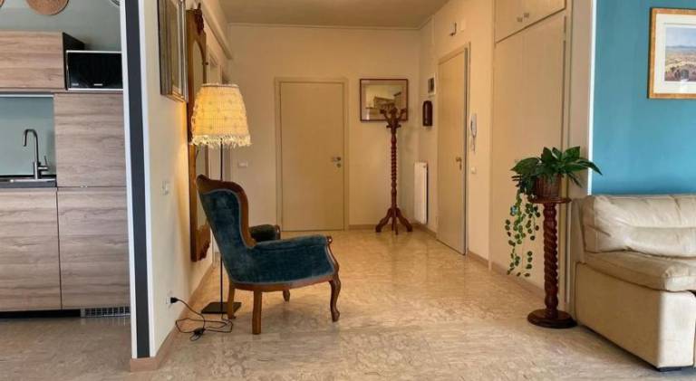 Rental apartment with patio — photo 5