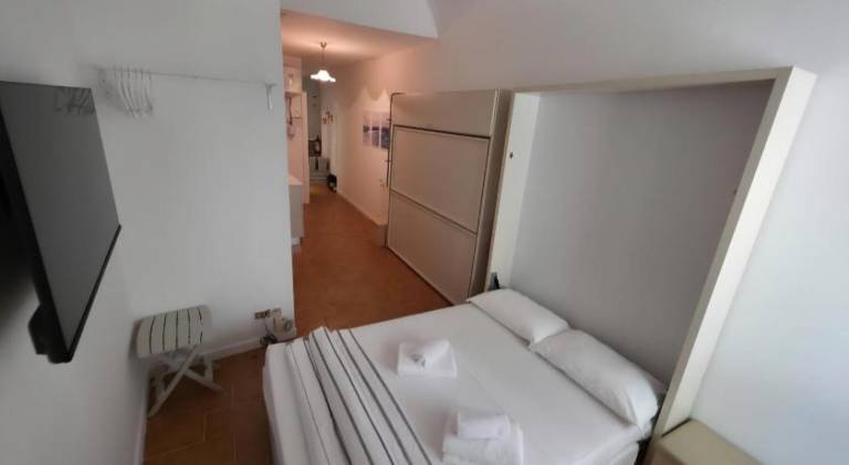 Rental apartment with 1 room for 2 persons — photo 2