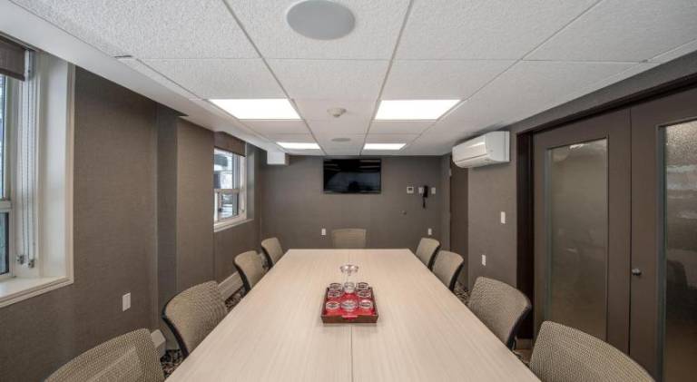 Coast Calgary Downtown Hotel & Suites by APA — photo 2