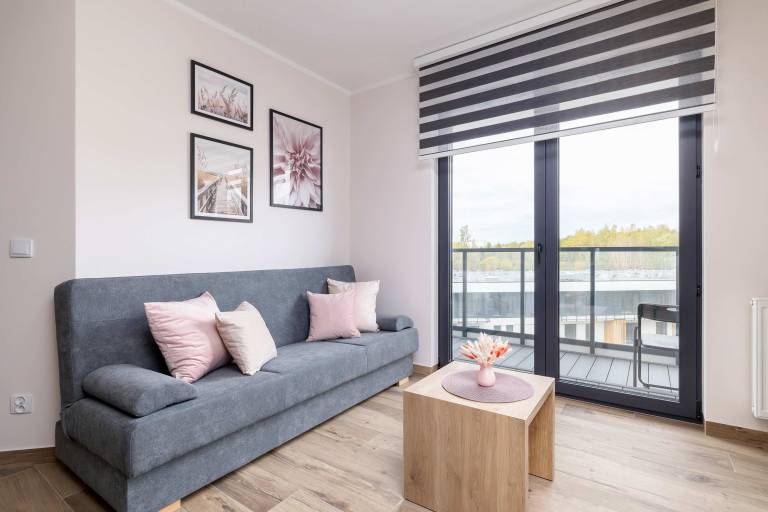 Medyk w 34 Katowice Stylish Apartment with a Balcony Ideal for Remote Work — photo 5