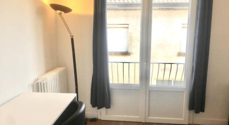 Chambre a Sigoules dans maison partagee — photo 2