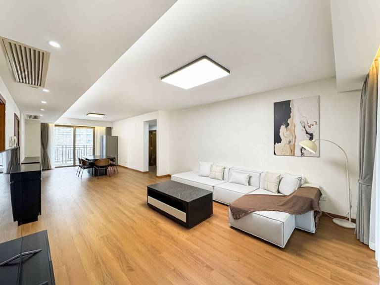 Apartament Changning