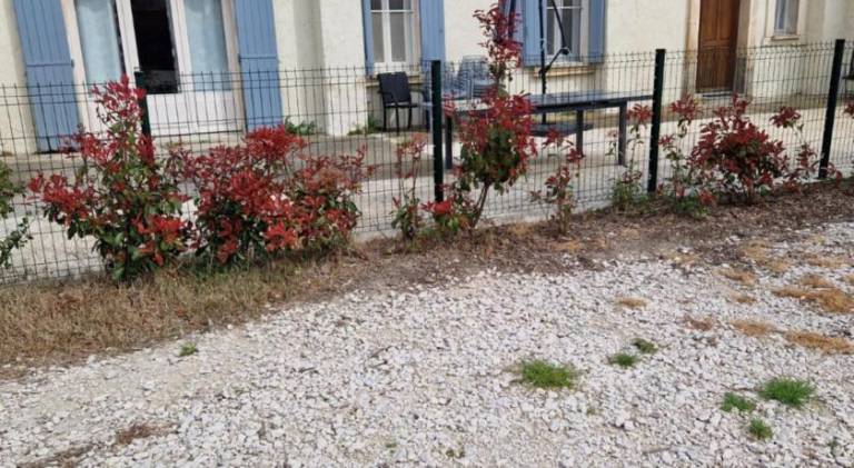 Holiday apartment with 2 rooms for 9 persons in Arles