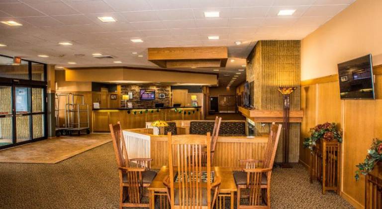 Ramada by Wyndham Alpena — photo 4
