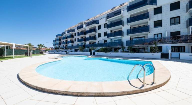 Holiday apartment with pool — photo 3