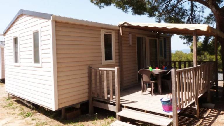 Pleasant camping suite with patio | Next to the beach | Dogs allowed — photo 3