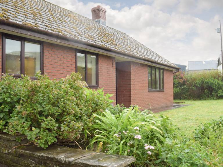 Cottage Rhosgoch