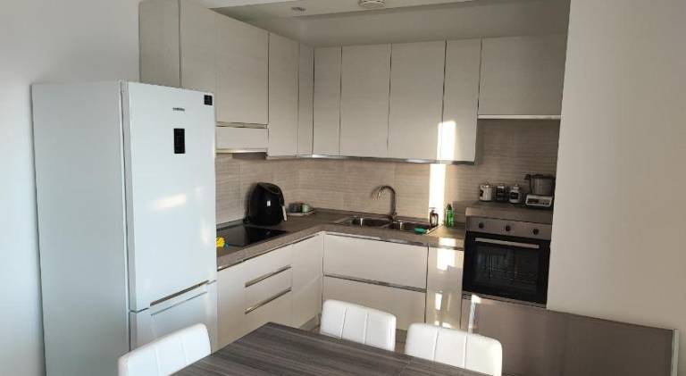 Rental apartment with patio & barbeque | Next to the beach | Dogs allowed — photo 2