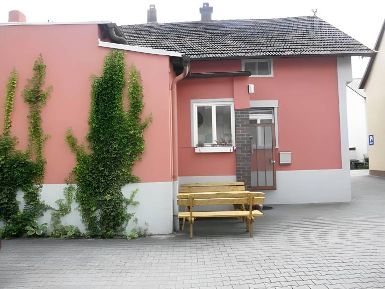 Bed & Breakfast  Donaustauf