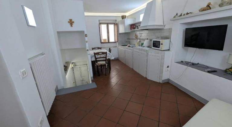 Holiday apartment with 2 rooms for 5 persons — photo 4