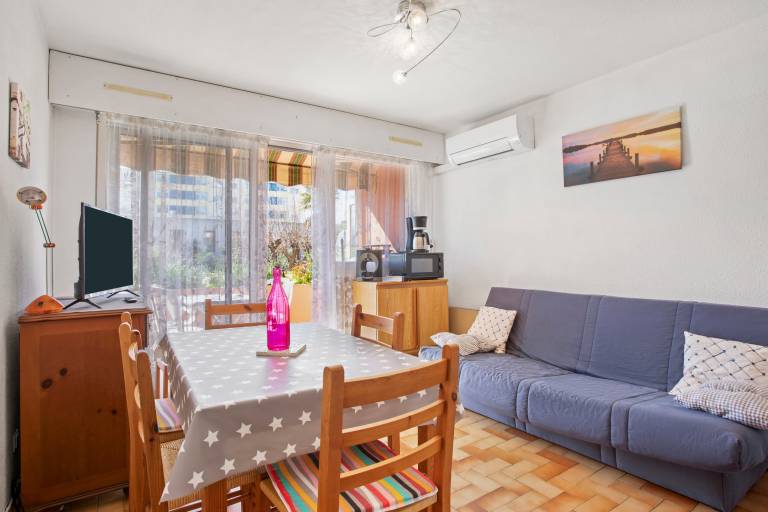 Holiday apartment with terrace & barbeque | Pet-friendly — photo 2