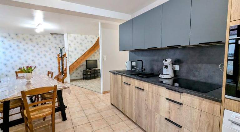 House with 3 rooms for 6 persons in Beaune