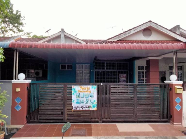 1500 m&sup2; Ferienhaus