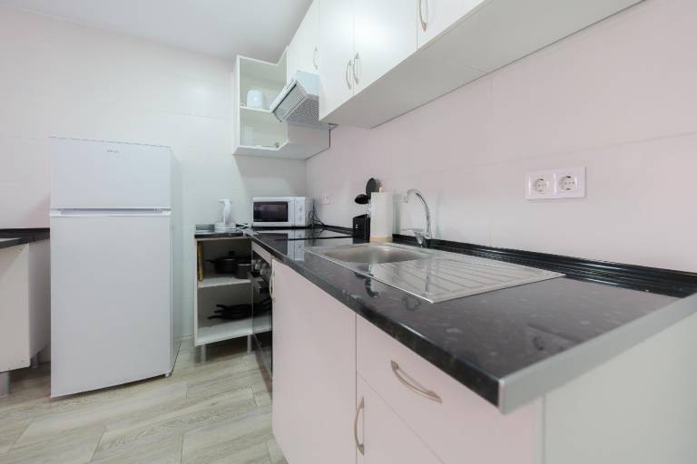 Holiday apartment with 1 room for 4 persons — photo 5