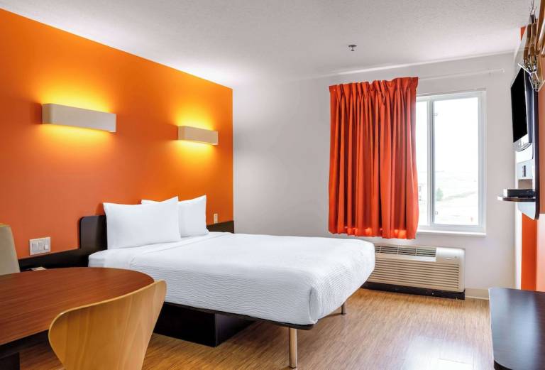 Motel  Swift Current