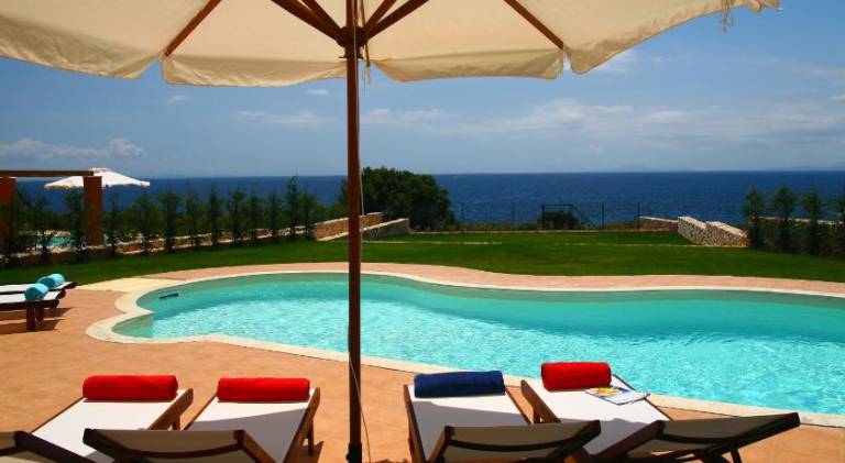 Big villa with terrace, garden & private pool | Pets are welcome — photo 3