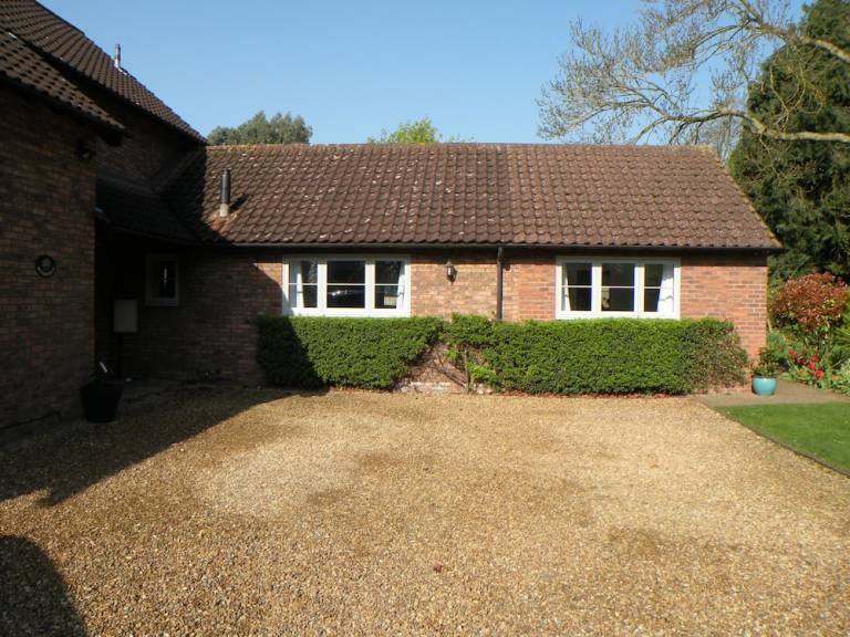 Apartment  Madingley